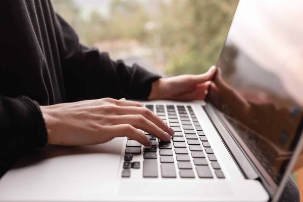 Comment gérer les demandes de désinscription dans les emails de fidélisation?