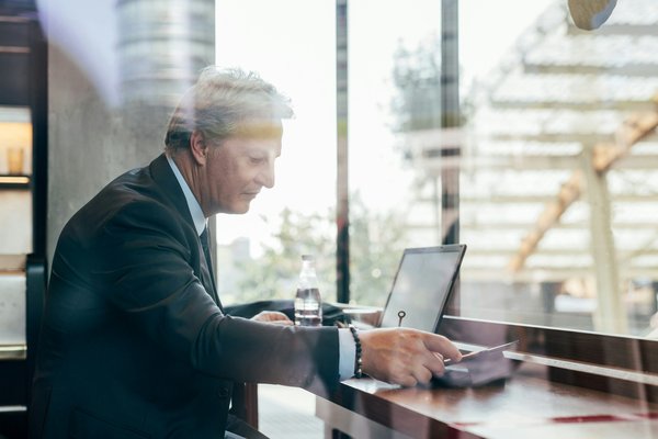 Réussir en ligne: choisir la meilleure agence de publicité pour booster votre business digital